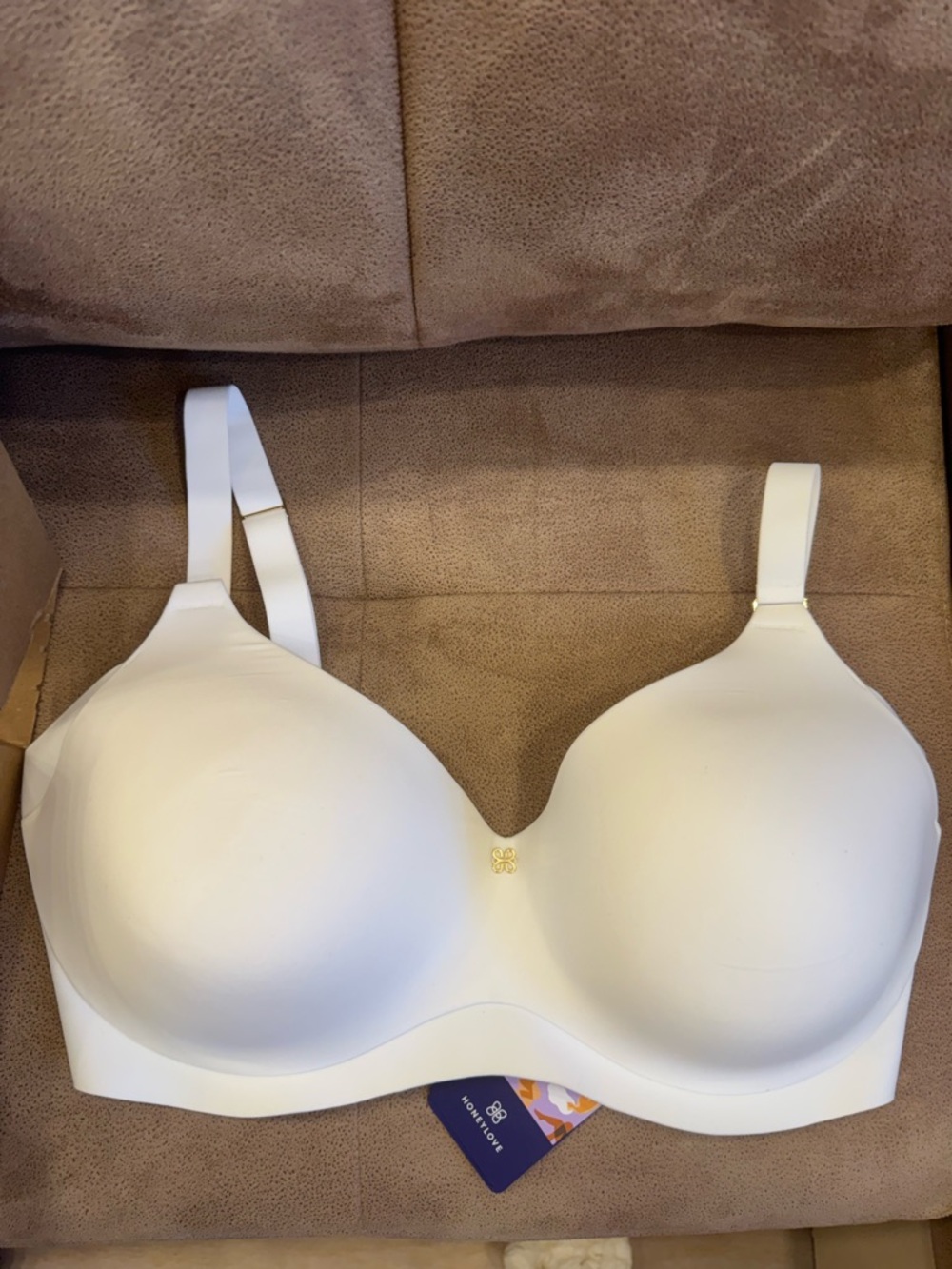 NWT Honeylove White Wireless Bra with Straps – Smooth Support, Comfortable Fit